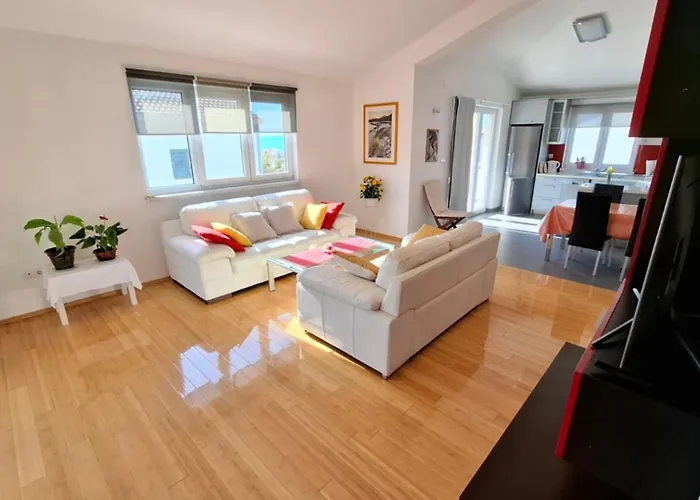 Apartment More 아파트 트로기르