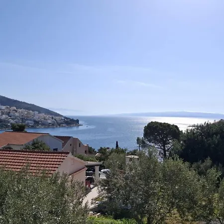 Apartment More 아파트 트로기르