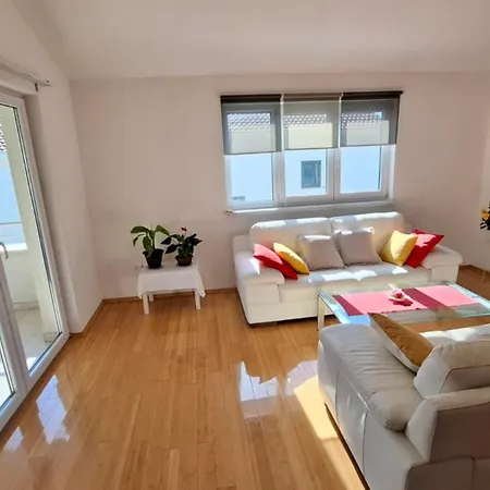 Apartment More Trogir